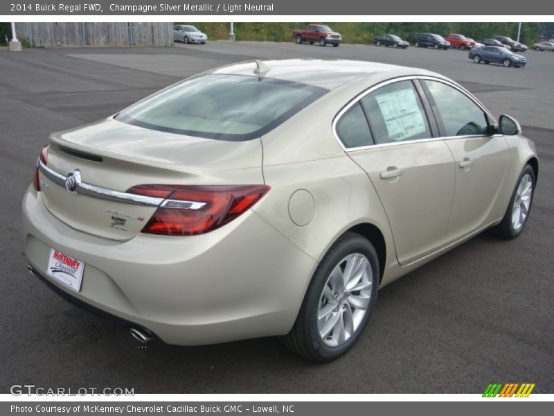 Champagne Silver Metallic / Light Neutral 2014 Buick Regal FWD