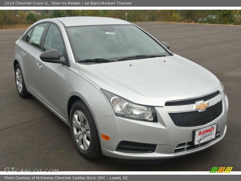 Silver Ice Metallic / Jet Black/Medium Titanium 2014 Chevrolet Cruze LS