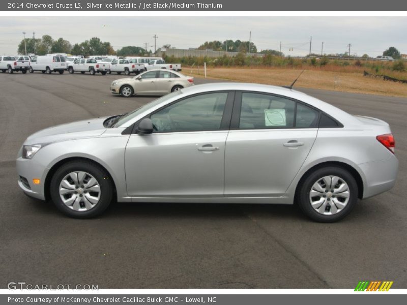 Silver Ice Metallic / Jet Black/Medium Titanium 2014 Chevrolet Cruze LS