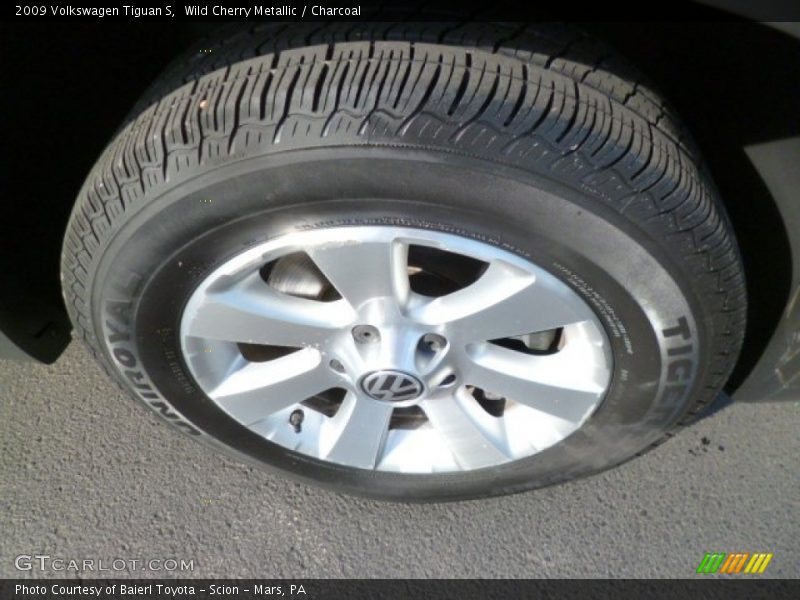 Wild Cherry Metallic / Charcoal 2009 Volkswagen Tiguan S