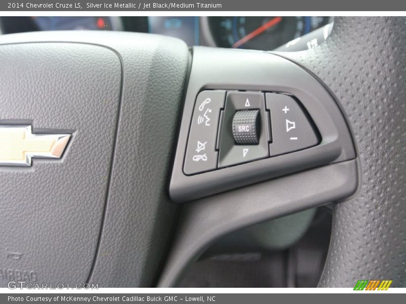 Silver Ice Metallic / Jet Black/Medium Titanium 2014 Chevrolet Cruze LS