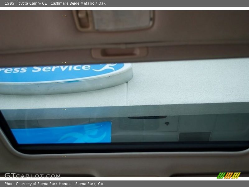 Cashmere Beige Metallic / Oak 1999 Toyota Camry CE