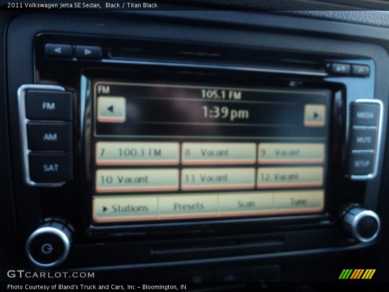 Black / Titan Black 2011 Volkswagen Jetta SE Sedan