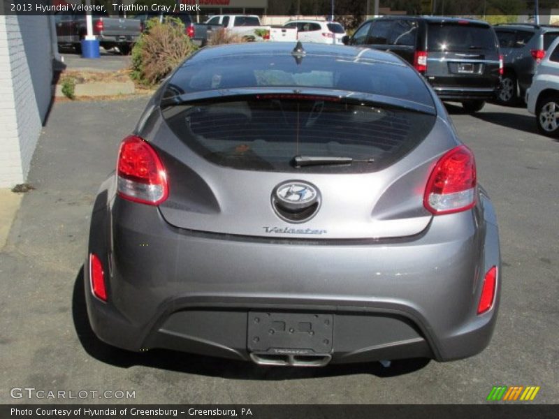 Triathlon Gray / Black 2013 Hyundai Veloster
