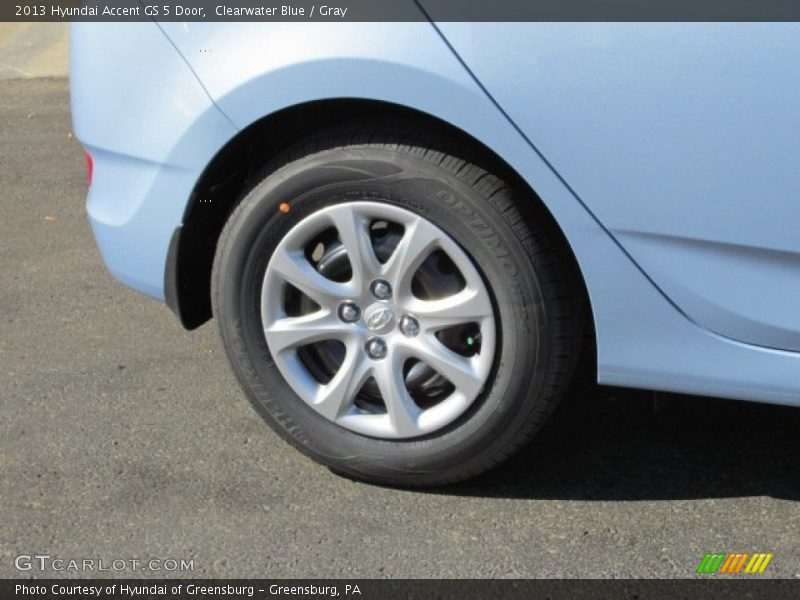 Clearwater Blue / Gray 2013 Hyundai Accent GS 5 Door