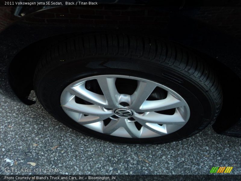 Black / Titan Black 2011 Volkswagen Jetta SE Sedan