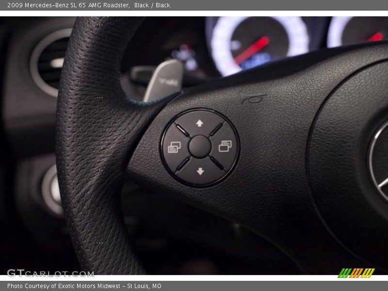 Controls of 2009 SL 65 AMG Roadster