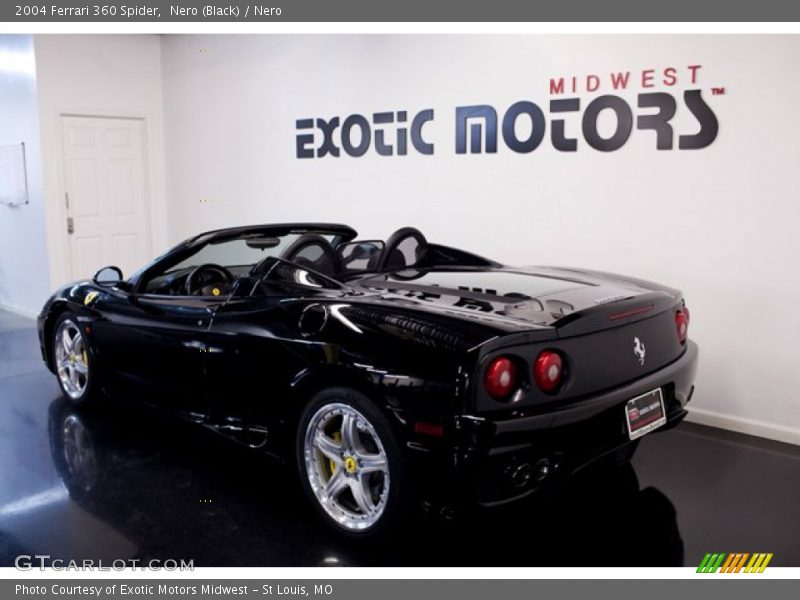 Nero (Black) / Nero 2004 Ferrari 360 Spider