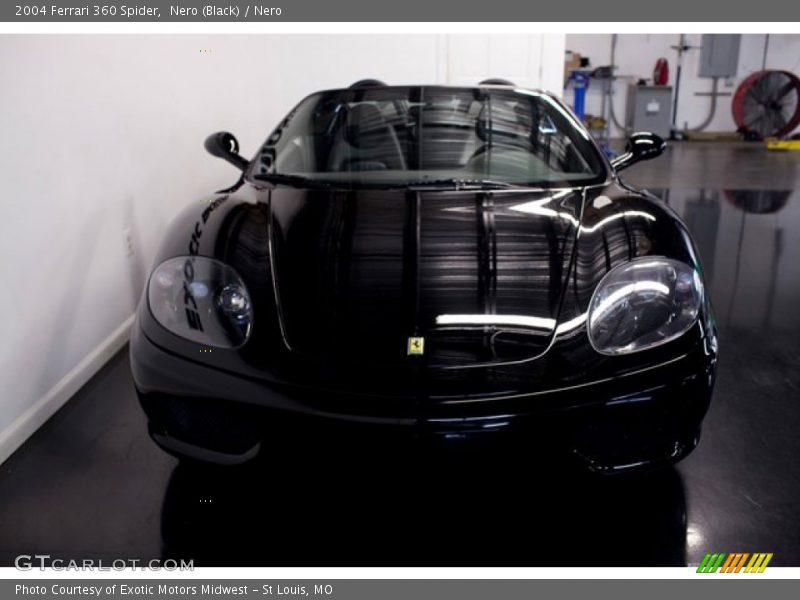 Nero (Black) / Nero 2004 Ferrari 360 Spider