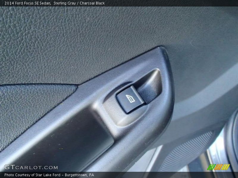 Sterling Gray / Charcoal Black 2014 Ford Focus SE Sedan