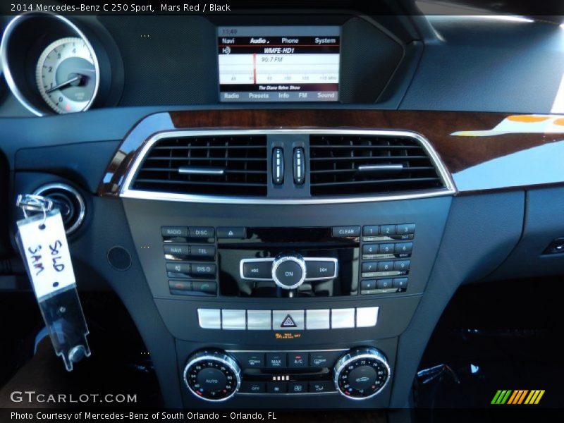 Mars Red / Black 2014 Mercedes-Benz C 250 Sport