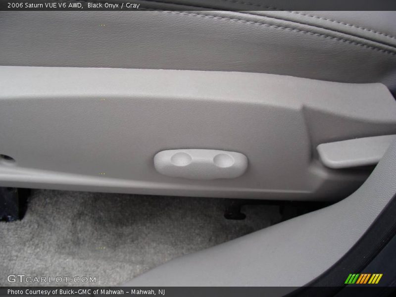 Black Onyx / Gray 2006 Saturn VUE V6 AWD