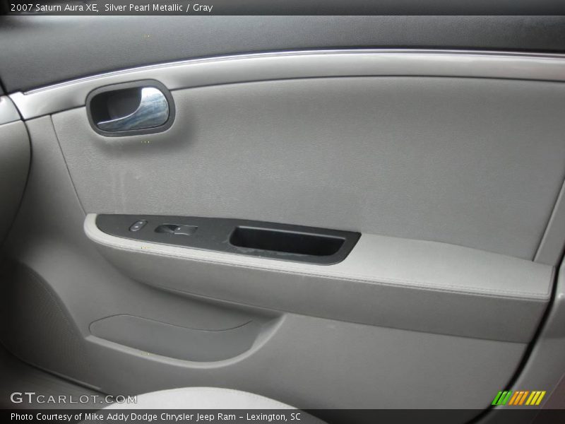 Silver Pearl Metallic / Gray 2007 Saturn Aura XE
