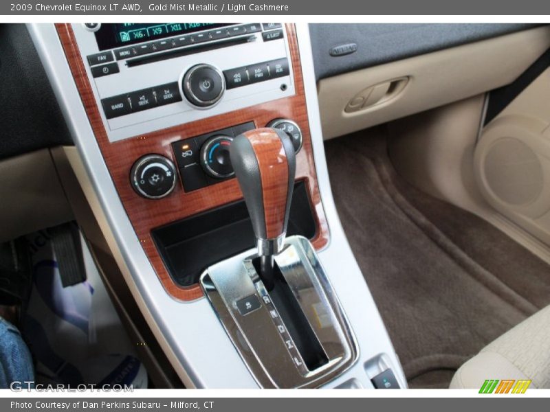 Gold Mist Metallic / Light Cashmere 2009 Chevrolet Equinox LT AWD
