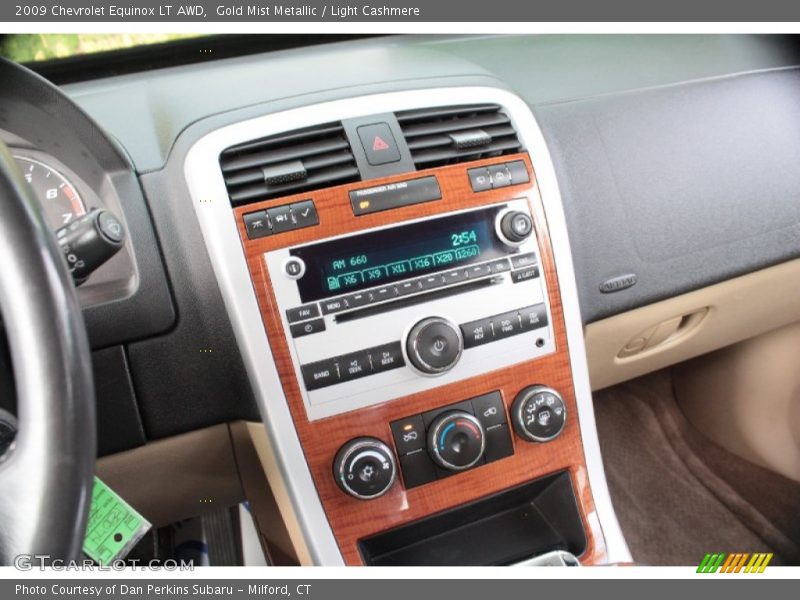 Gold Mist Metallic / Light Cashmere 2009 Chevrolet Equinox LT AWD