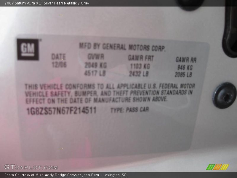 Silver Pearl Metallic / Gray 2007 Saturn Aura XE