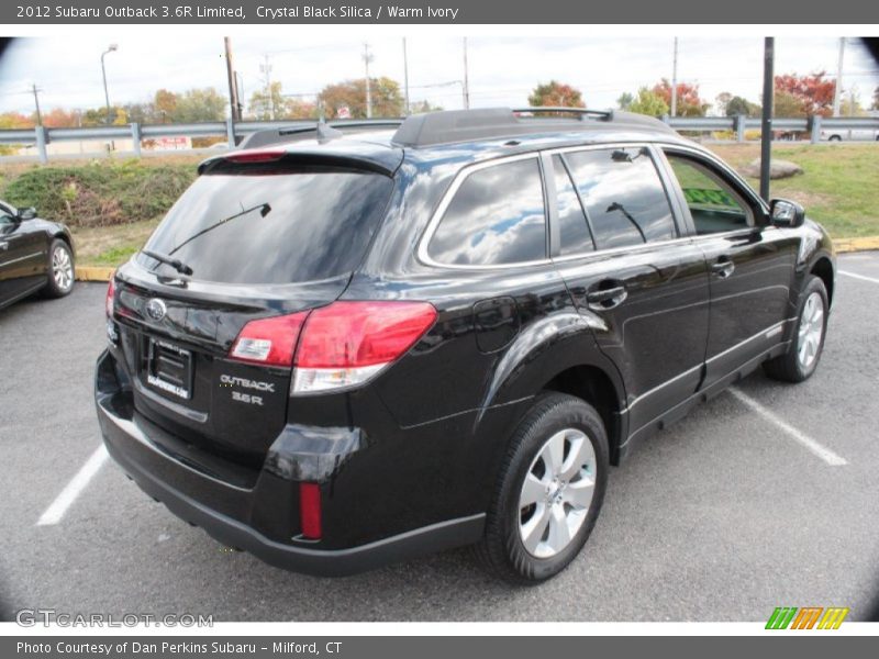 Crystal Black Silica / Warm Ivory 2012 Subaru Outback 3.6R Limited