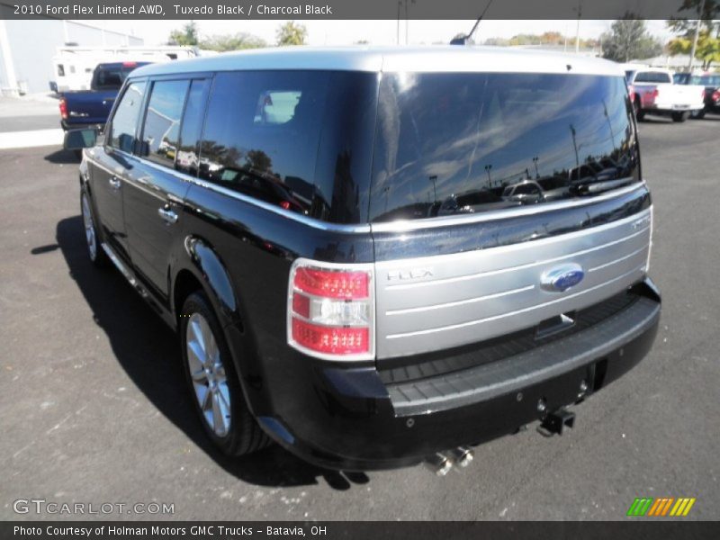 Tuxedo Black / Charcoal Black 2010 Ford Flex Limited AWD