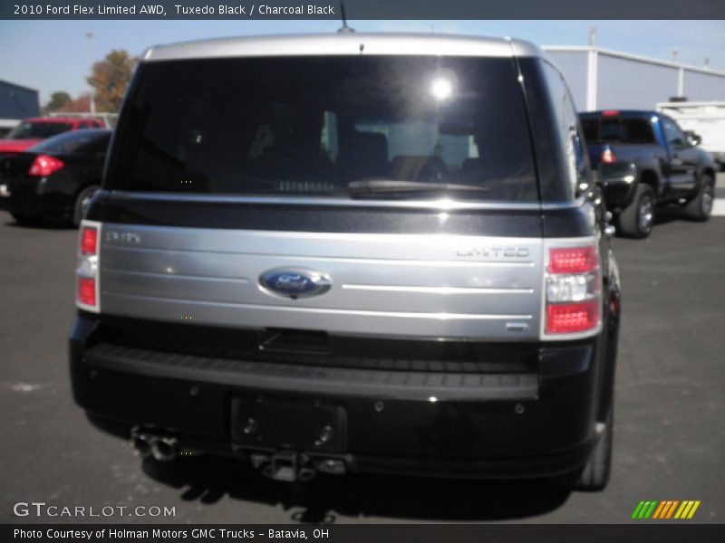 Tuxedo Black / Charcoal Black 2010 Ford Flex Limited AWD