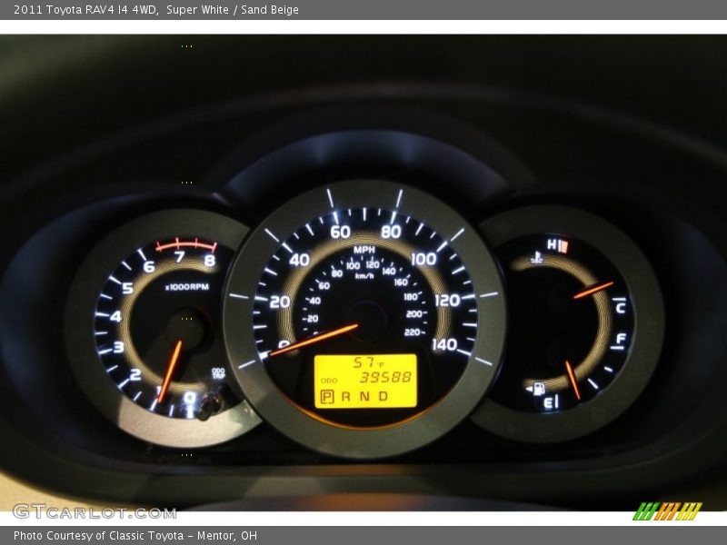Super White / Sand Beige 2011 Toyota RAV4 I4 4WD