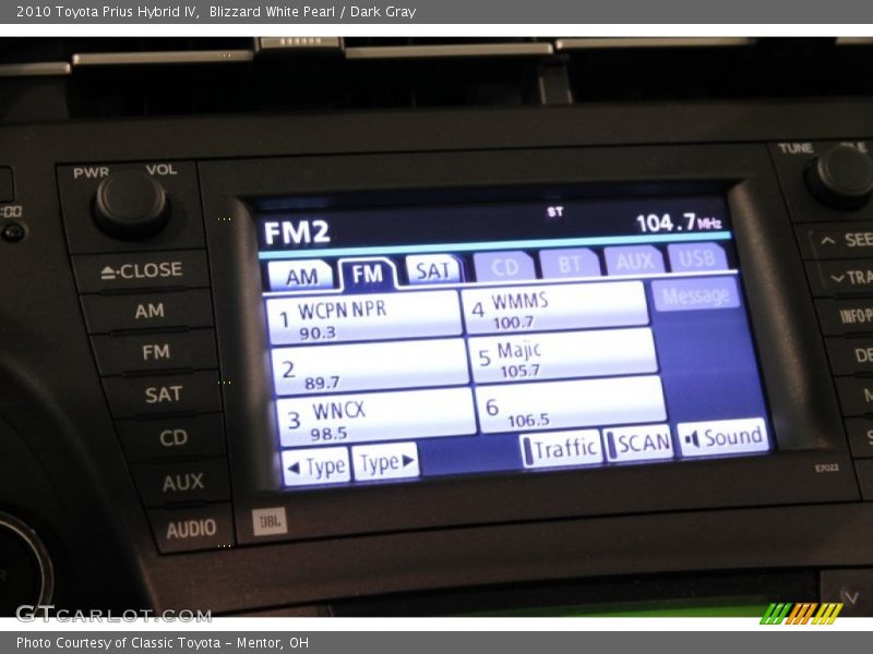 Blizzard White Pearl / Dark Gray 2010 Toyota Prius Hybrid IV