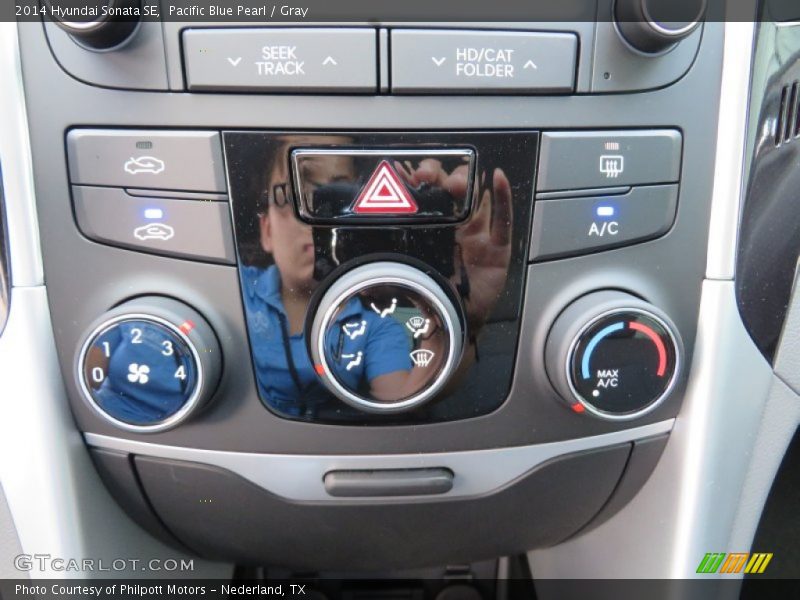 Controls of 2014 Sonata SE