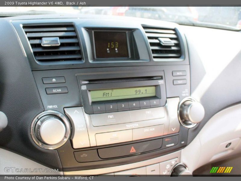 Black / Ash 2009 Toyota Highlander V6 4WD