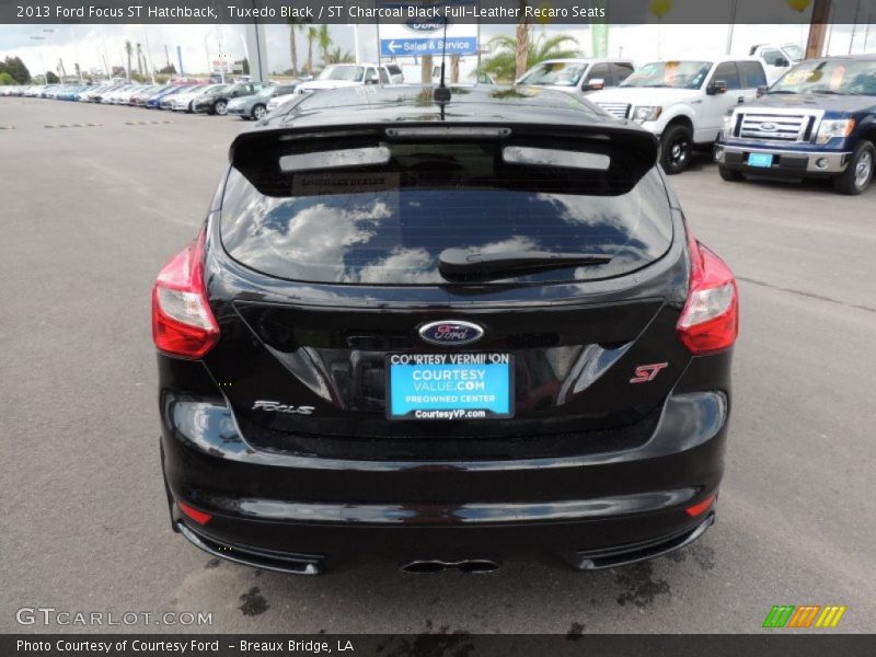 Tuxedo Black / ST Charcoal Black Full-Leather Recaro Seats 2013 Ford Focus ST Hatchback