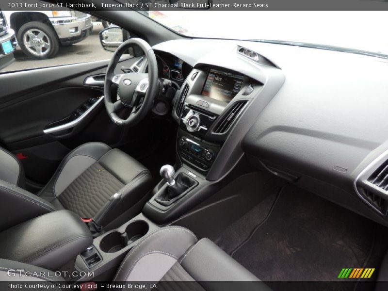 Tuxedo Black / ST Charcoal Black Full-Leather Recaro Seats 2013 Ford Focus ST Hatchback
