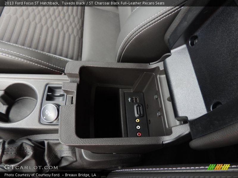 Tuxedo Black / ST Charcoal Black Full-Leather Recaro Seats 2013 Ford Focus ST Hatchback