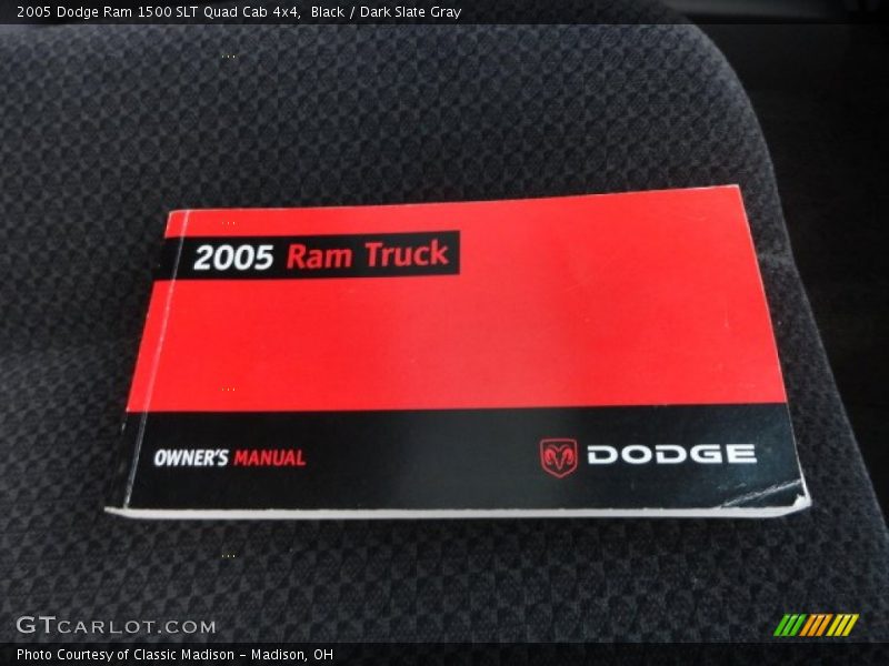Black / Dark Slate Gray 2005 Dodge Ram 1500 SLT Quad Cab 4x4