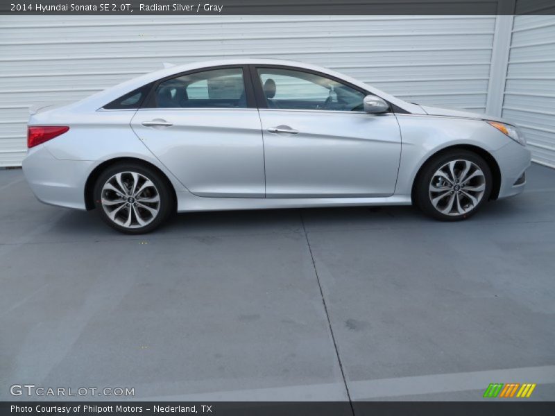 Radiant Silver / Gray 2014 Hyundai Sonata SE 2.0T