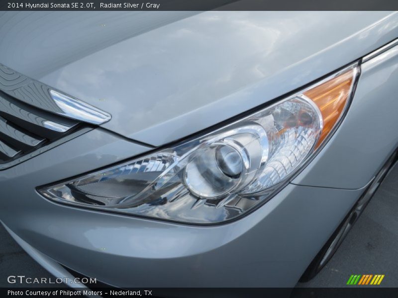 Radiant Silver / Gray 2014 Hyundai Sonata SE 2.0T