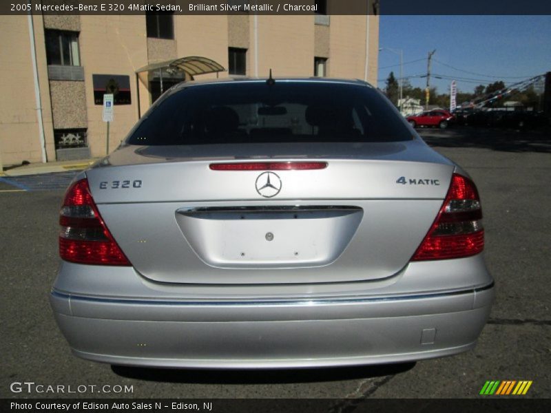 Brilliant Silver Metallic / Charcoal 2005 Mercedes-Benz E 320 4Matic Sedan