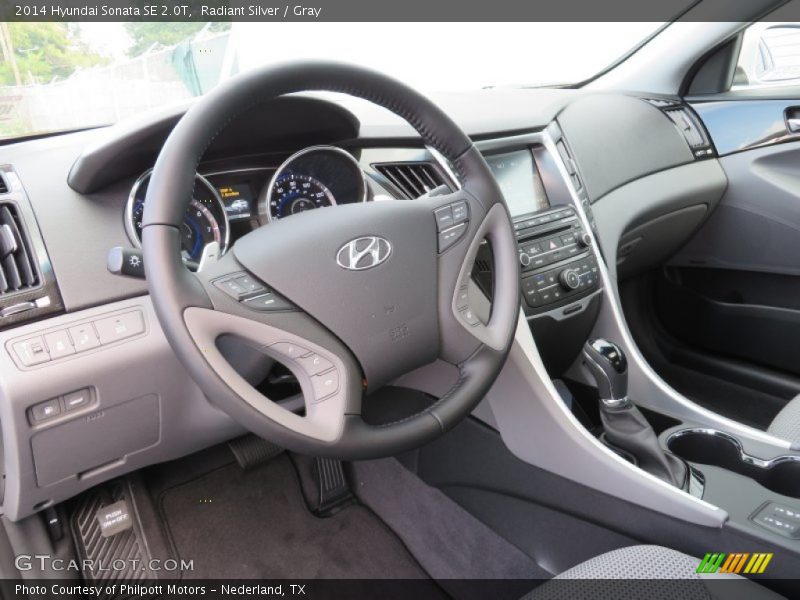 Radiant Silver / Gray 2014 Hyundai Sonata SE 2.0T