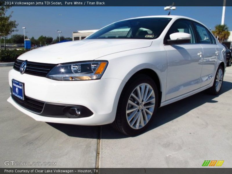 Pure White / Titan Black 2014 Volkswagen Jetta TDI Sedan