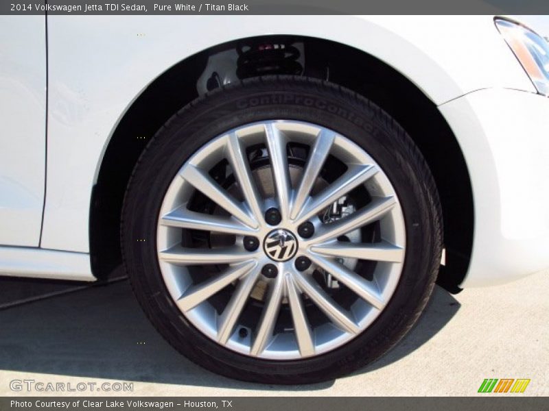 Pure White / Titan Black 2014 Volkswagen Jetta TDI Sedan