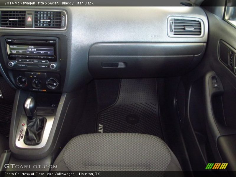 Black / Titan Black 2014 Volkswagen Jetta S Sedan