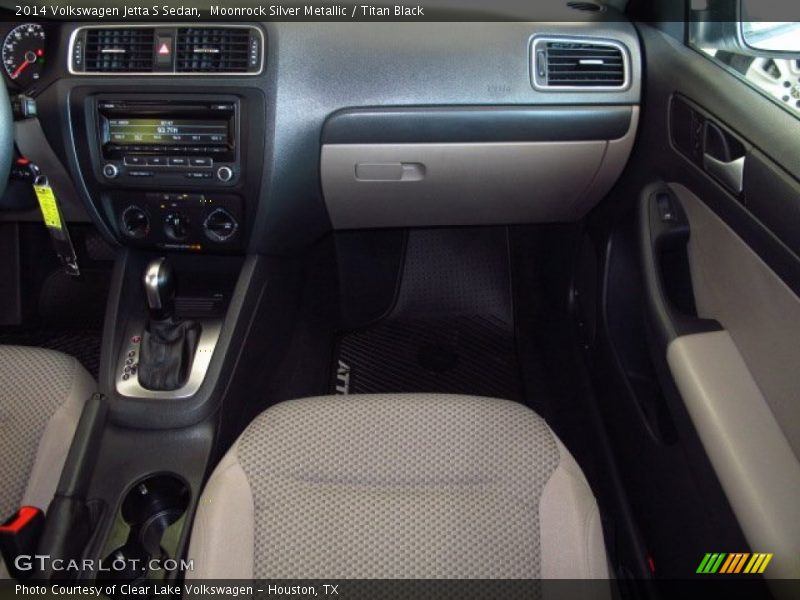 Moonrock Silver Metallic / Titan Black 2014 Volkswagen Jetta S Sedan