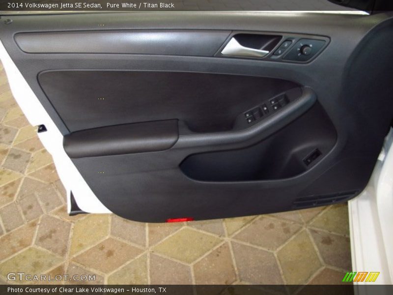 Pure White / Titan Black 2014 Volkswagen Jetta SE Sedan