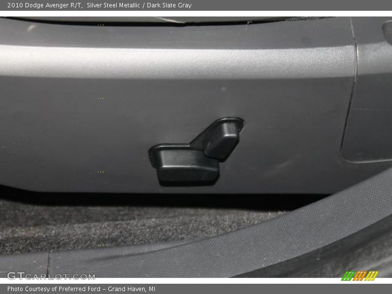 Silver Steel Metallic / Dark Slate Gray 2010 Dodge Avenger R/T