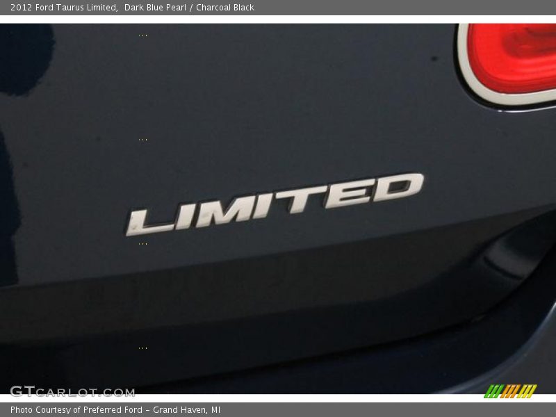 Dark Blue Pearl / Charcoal Black 2012 Ford Taurus Limited