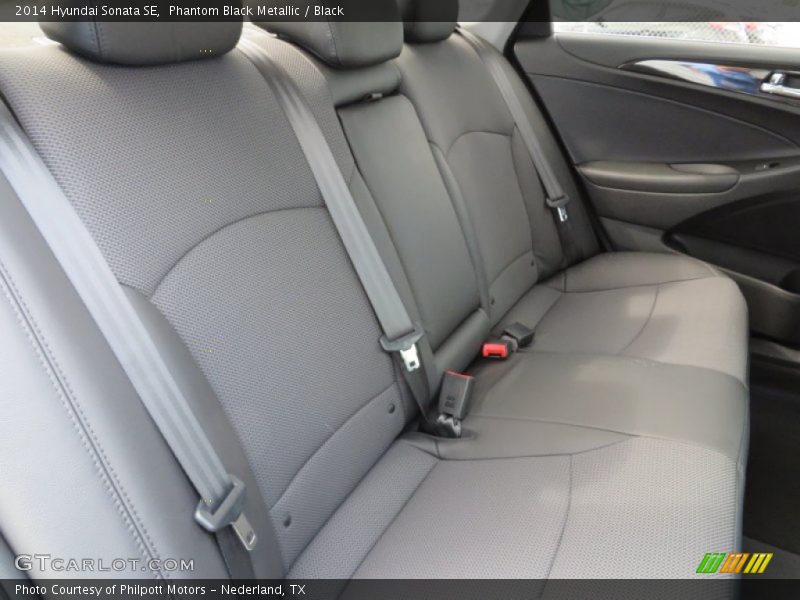 Phantom Black Metallic / Black 2014 Hyundai Sonata SE