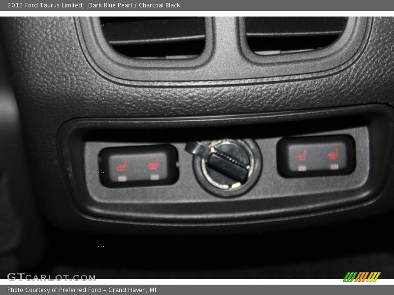 Dark Blue Pearl / Charcoal Black 2012 Ford Taurus Limited