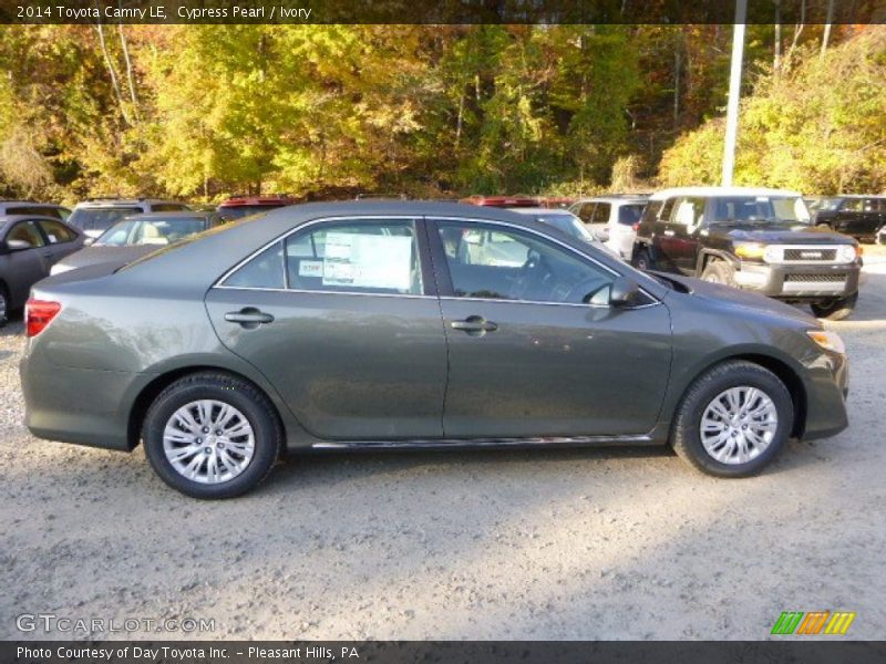 Cypress Pearl / Ivory 2014 Toyota Camry LE