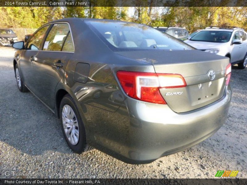 Cypress Pearl / Ivory 2014 Toyota Camry LE