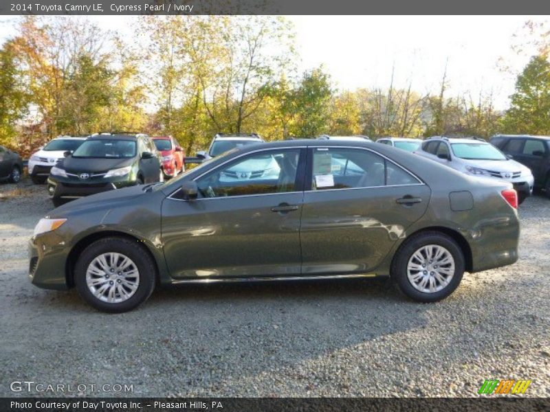 Cypress Pearl / Ivory 2014 Toyota Camry LE