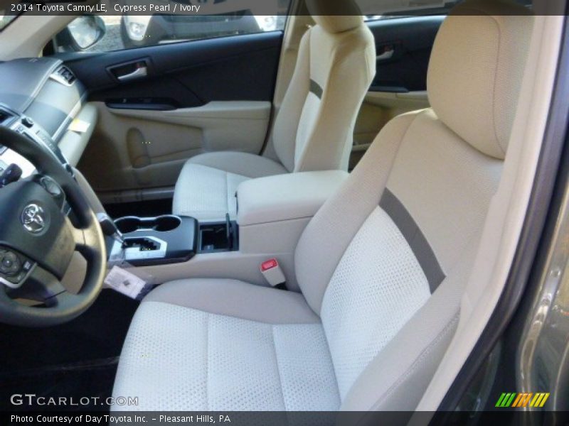 Cypress Pearl / Ivory 2014 Toyota Camry LE