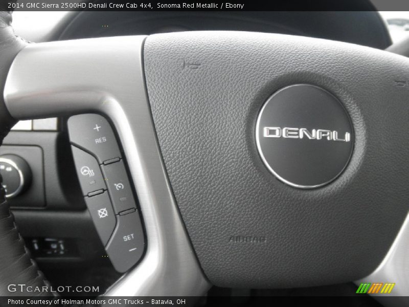  2014 Sierra 2500HD Denali Crew Cab 4x4 Steering Wheel