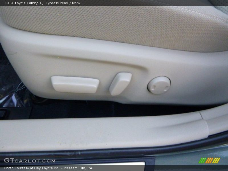 Cypress Pearl / Ivory 2014 Toyota Camry LE